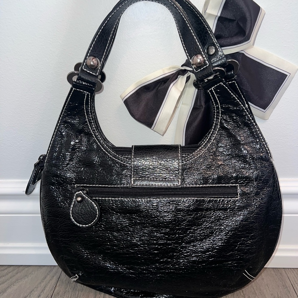 Y2K Guess Hobo Bag - Picture 2 of 6